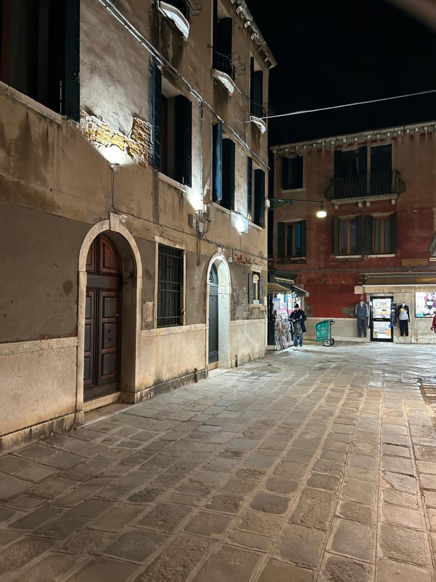 Lions Venice Guest House Exteriör bild